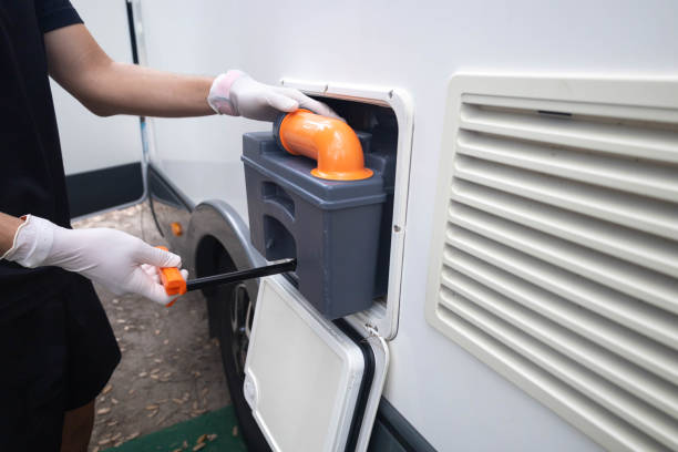 Best Porta potty rental near me  in Kenner, LA